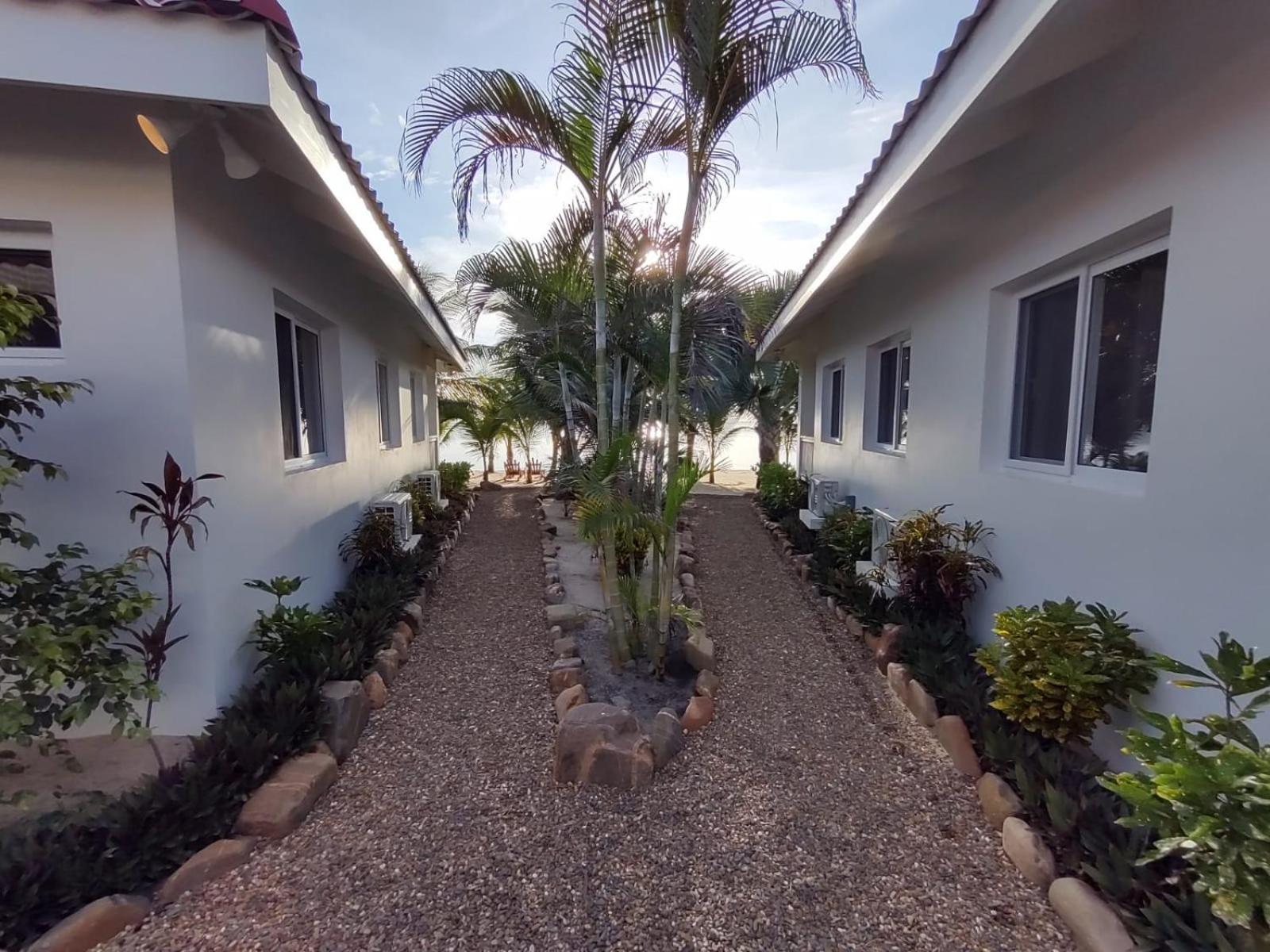 Ceiba Beach Resort Maya Beach Exterior photo
