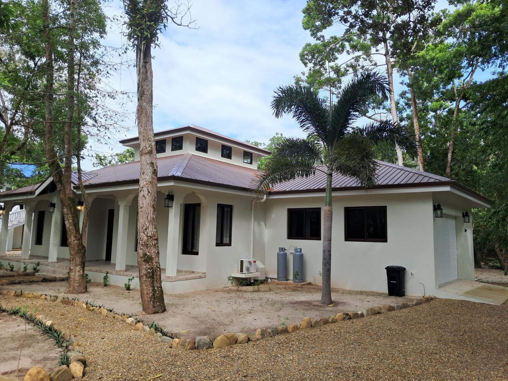 Ceiba Beach Resort Maya Beach Exterior photo